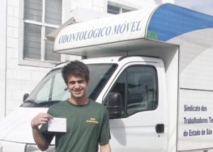 Odontomóveis levam atendimento bucal aos trabalhadores