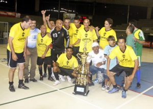 Evoluti Tecnologia B vence torneio em Santos