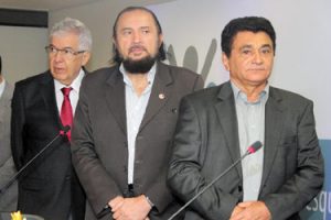Pesquisa do SINDEEPRES aponta avanço na ascensão social e na escolarização do trabalhador terceirizado