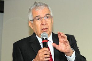 Ex-ministro do Trabalho e ex-presidente do TST participa do Sindeepres Entrevista desta terça (7/10)
