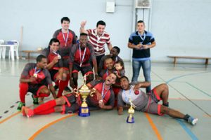 Após ficar várias vezes no quase, HR Serviços vence torneio em Ribeirão Preto e disputará o estadual