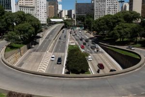 COVAS SANCIONA DECRETO QUE ANTECIPA FERIADOS MUNICIPAIS PARA AUMENTAR ISOLAMENTO SOCIAL