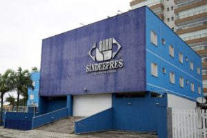 COLÔNIAS DE FÉRIAS ESTÃO ABERTAS